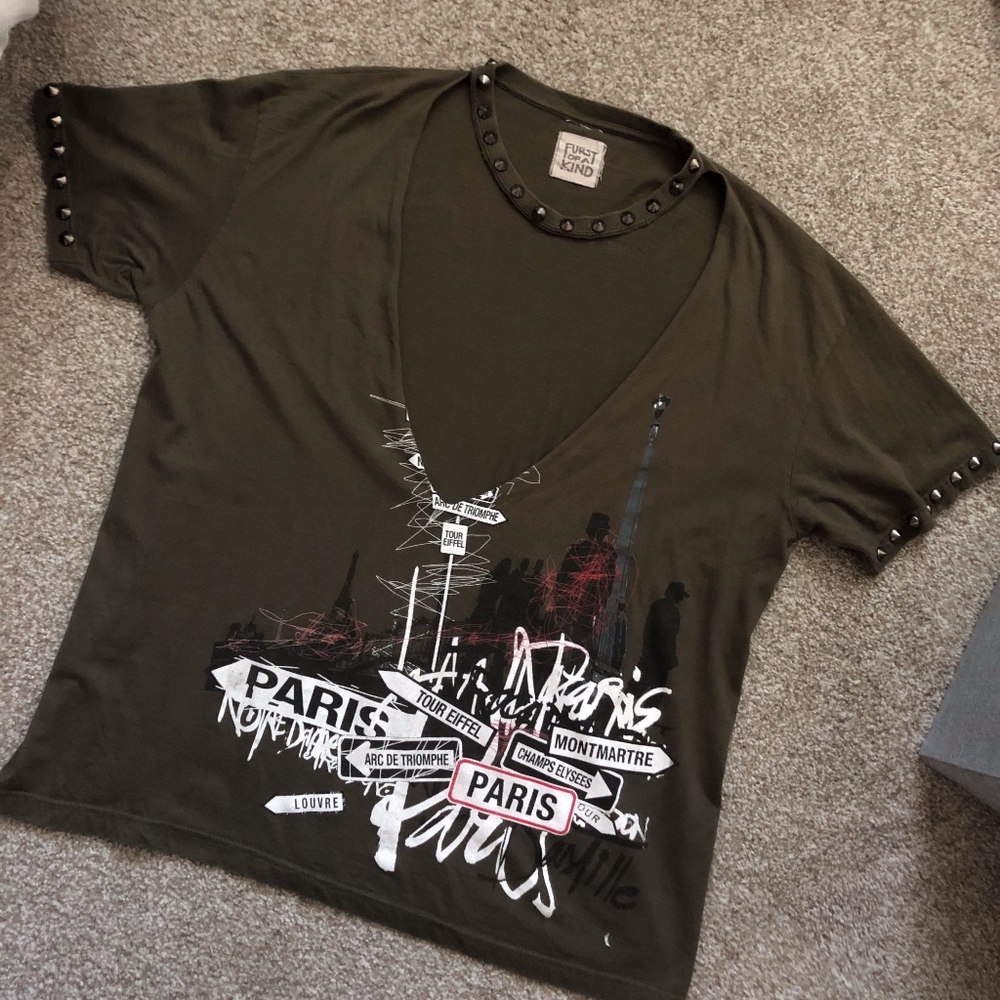 LF Paris Oversized T-shirt with Cut Neck